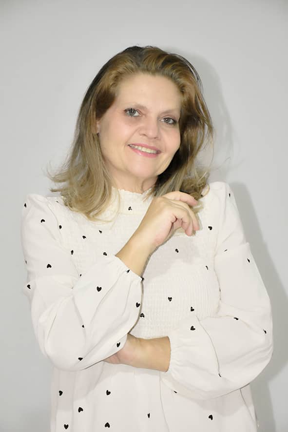 Ver perfil de Ana Karina Rinaldini Nutricionista Ana Karina Rinaldini CRN 03/85938