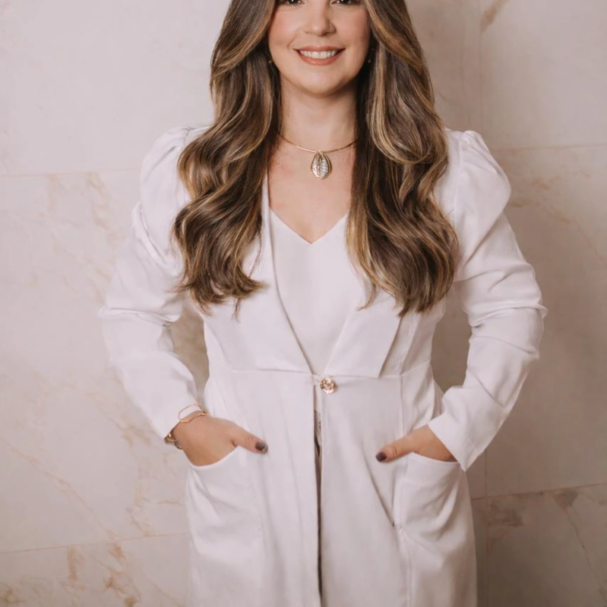 Foto 1 de Mayara Cavalcanti de Araujo